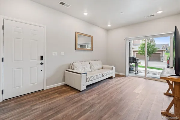 $334,500 | 9962 West Victoria Place, Unit 102, Littleton, CO 80127
