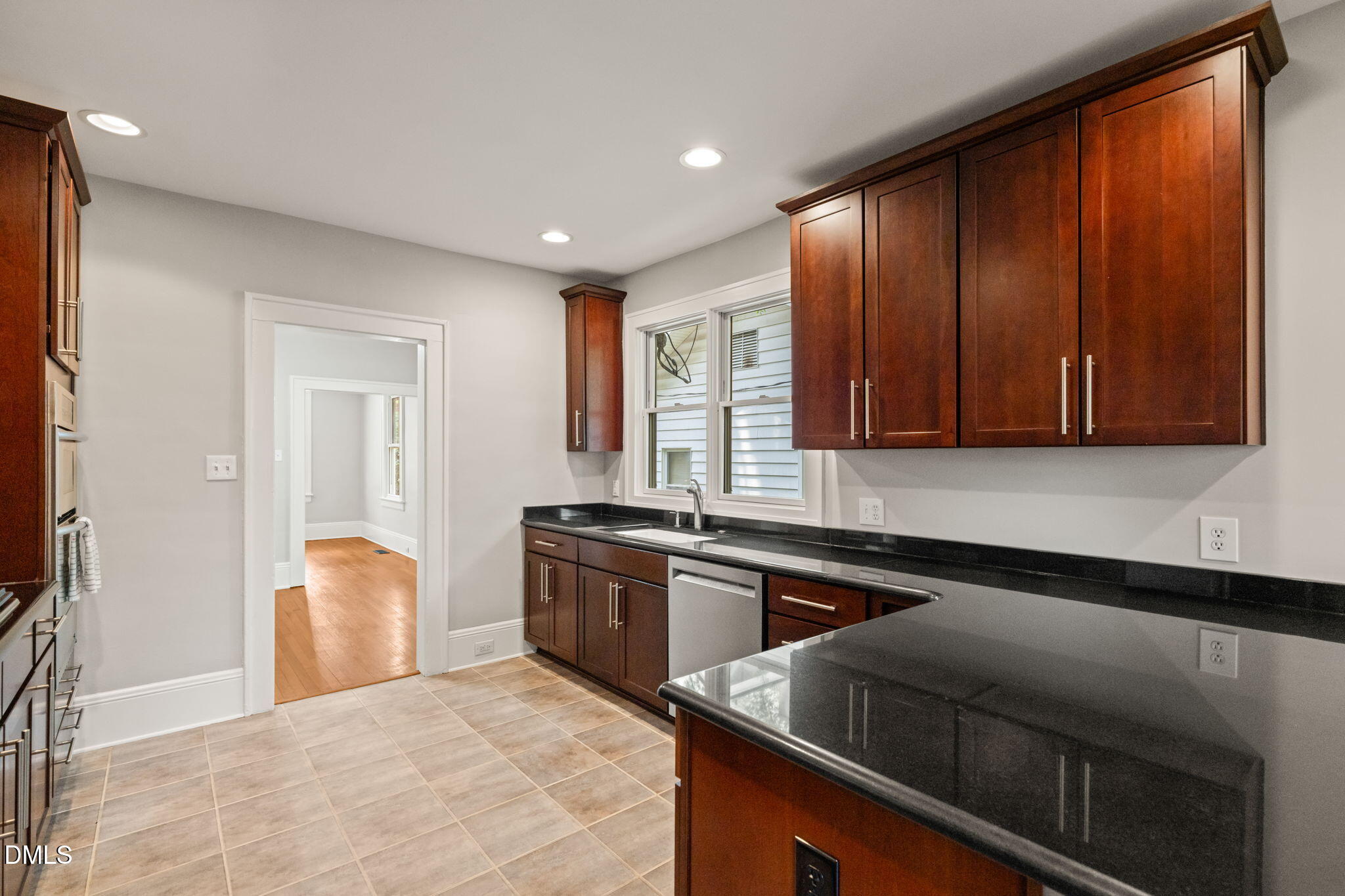 808 Watauga Street Raleigh, NC 27604 - Photo 24 of 68