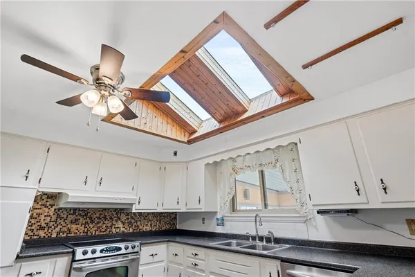 $379,999 | 112 Wishart Drive, Beaver, PA 15009