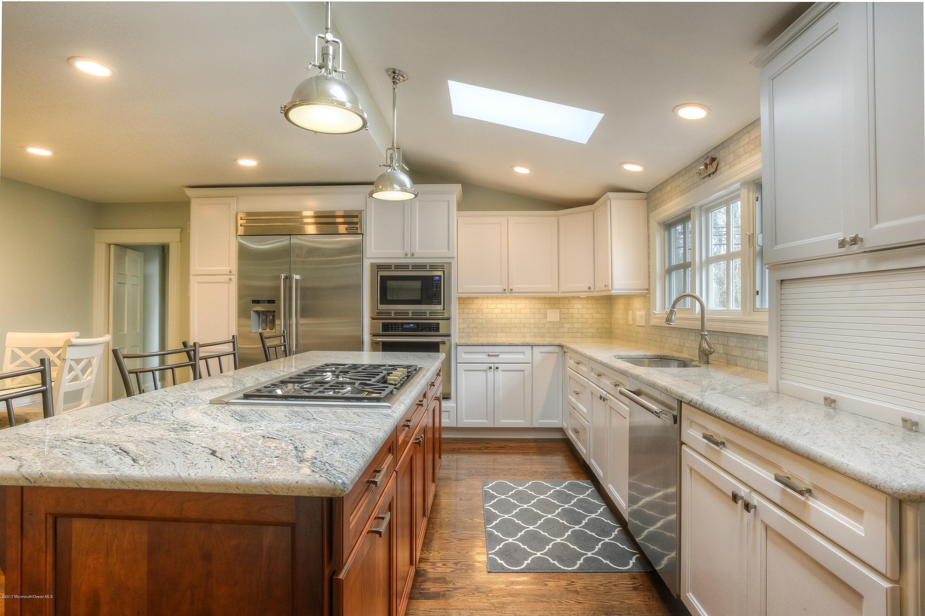 21 Ridge Road Rumson, NJ 07760 - Photo 6 of 34 012_Kitchen