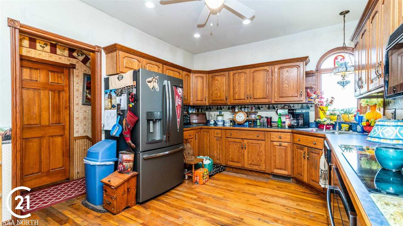 5657 Greenwood Road Avoca, MI 48006 - Photo 38 of 67