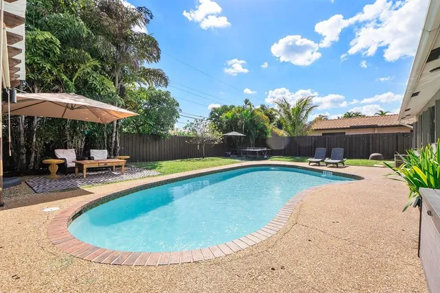 $887,000 | 1530 Northeast 53rd Street, Fort Lauderdale, FL 33334