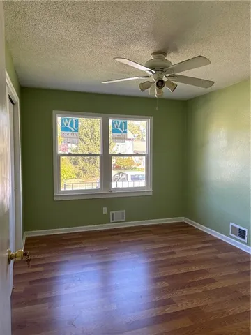 $350,000 | 5405 Oliver Street, Kansas City, KS 66106