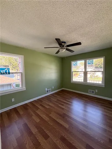 $350,000 | 5405 Oliver Street, Kansas City, KS 66106