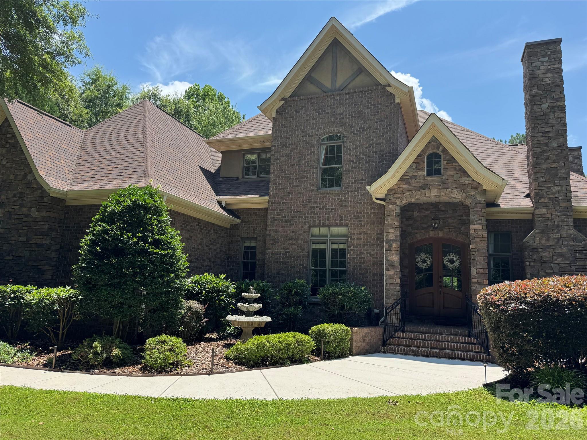 215 Blue River Road Lake Wylie, SC 29710 - Photo 3 of 4