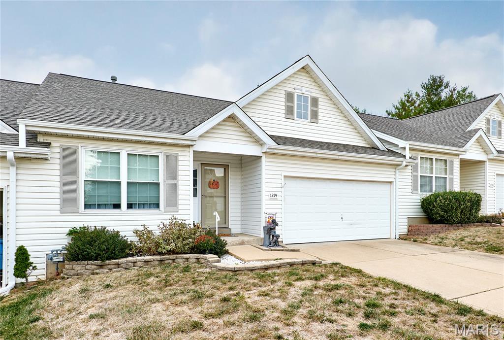1294 Windcrest Circle Arnold, MO 63010 - Photo 1 of 26