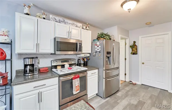 $320,000 | 1294 Windcrest Circle, Arnold, MO 63010