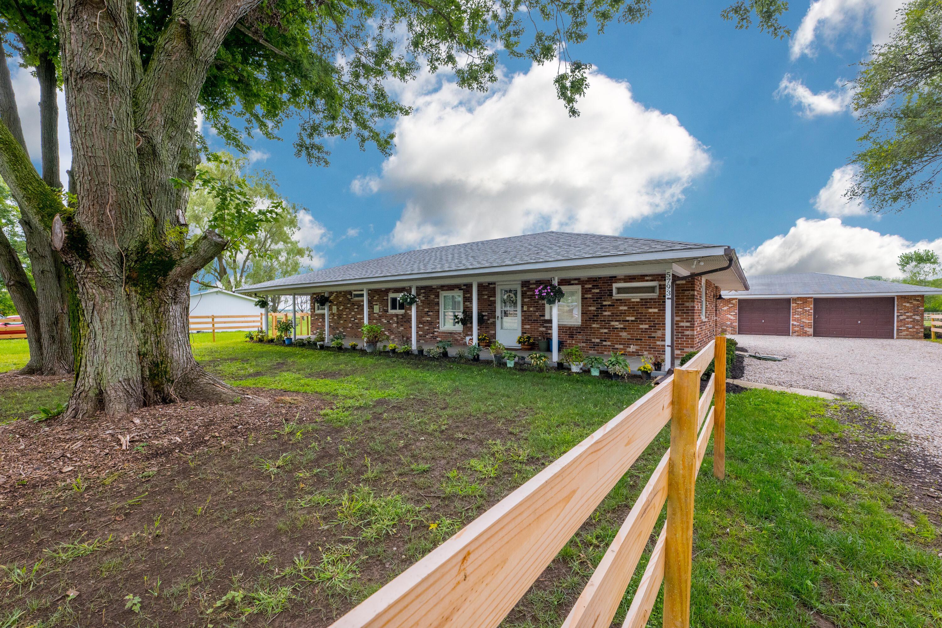 5793 Houchard Road Dublin, OH 43016 - Photo 3 of 53 003P1703354-edit
