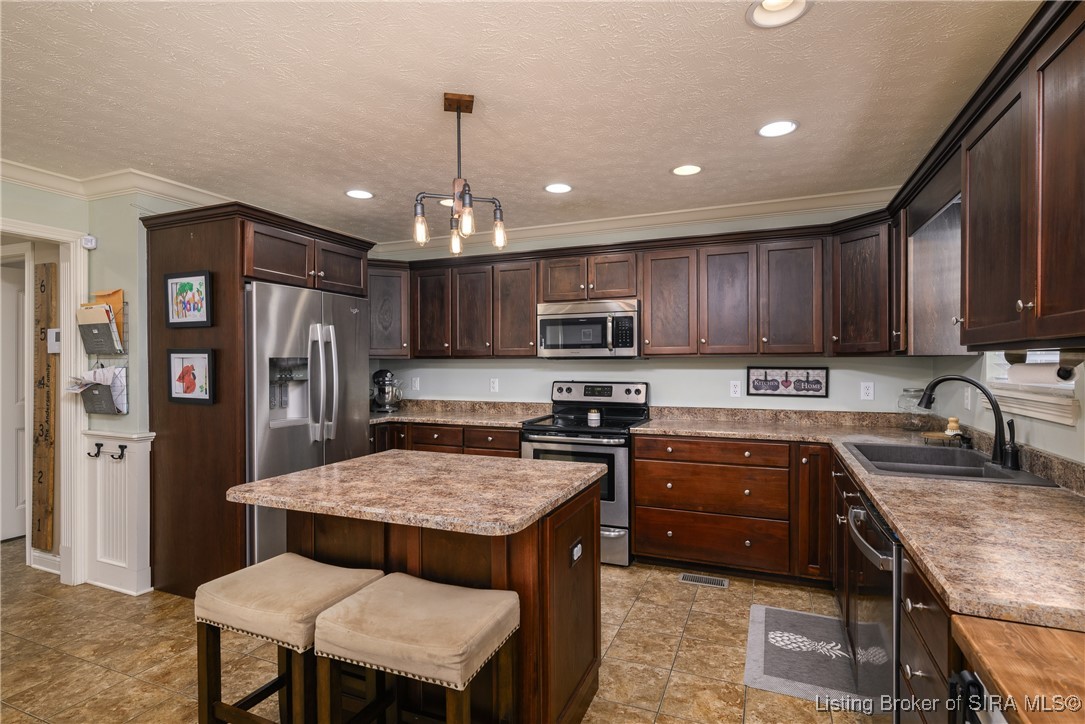 5525 Sky Ridge Road Charlestown, IN 47111 - Photo 18 of 46 Gallery Image 18