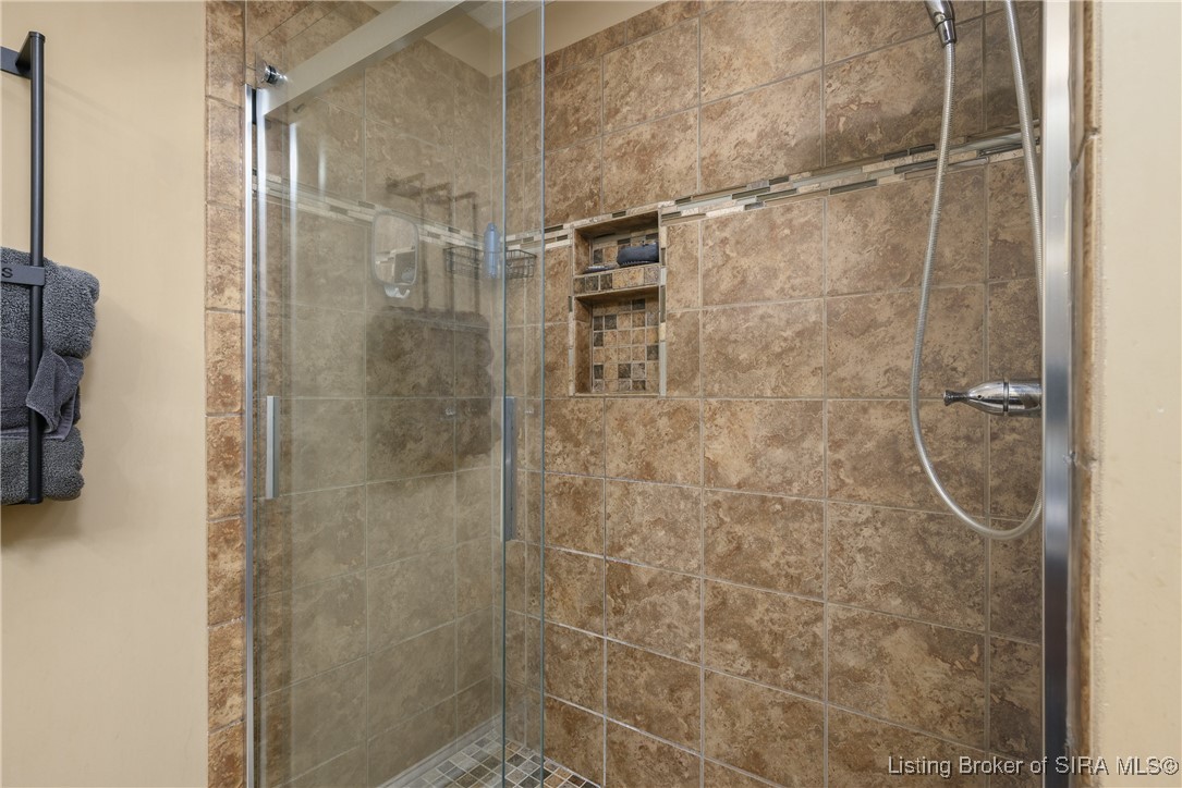 5525 Sky Ridge Road Charlestown, IN 47111 - Photo 26 of 46 Gallery Image 26