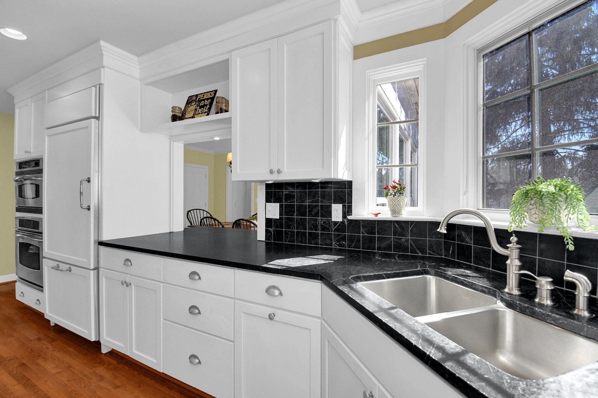 1921 Andover Road Columbus, OH 43212 - Photo 14 of 72 Soap Stone Counters