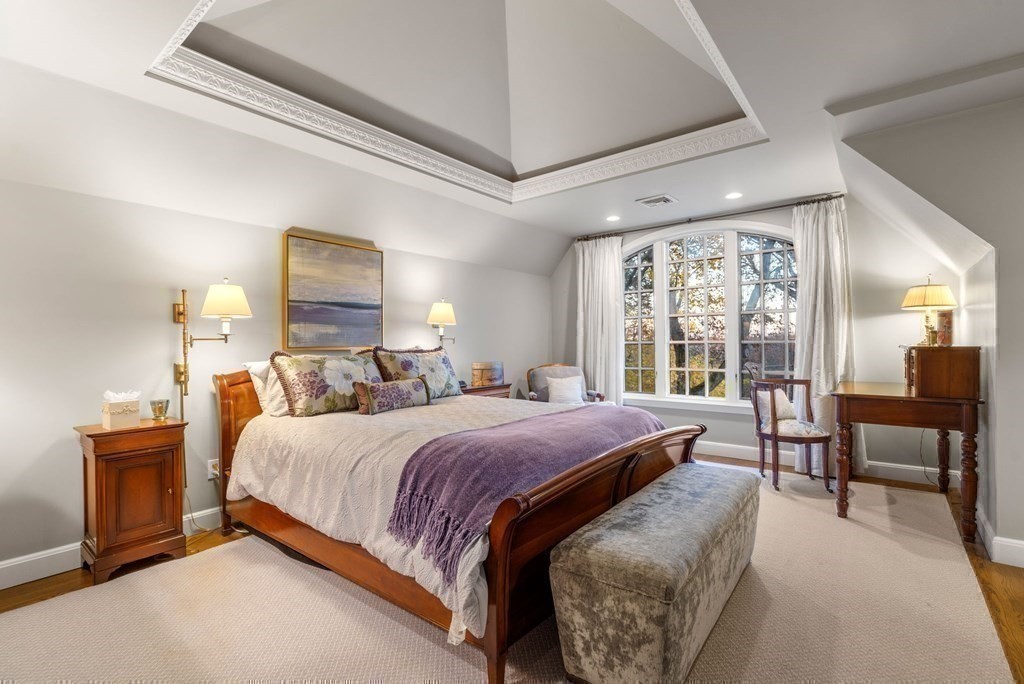 37 Boulder Road Wellesley, MA 02481 - Photo 25 of 42 a bedroom with a bed and a couch