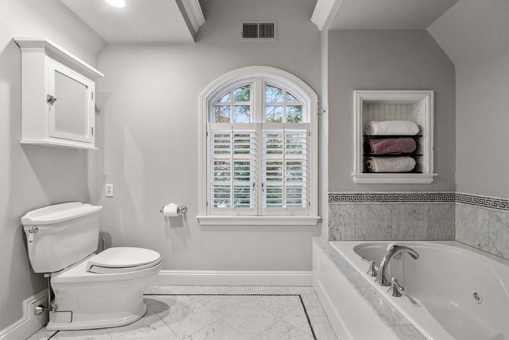 37 Boulder Road Wellesley, MA 02481 - Photo 29 of 42 a bathroom with a toilet a sink and a bathtub