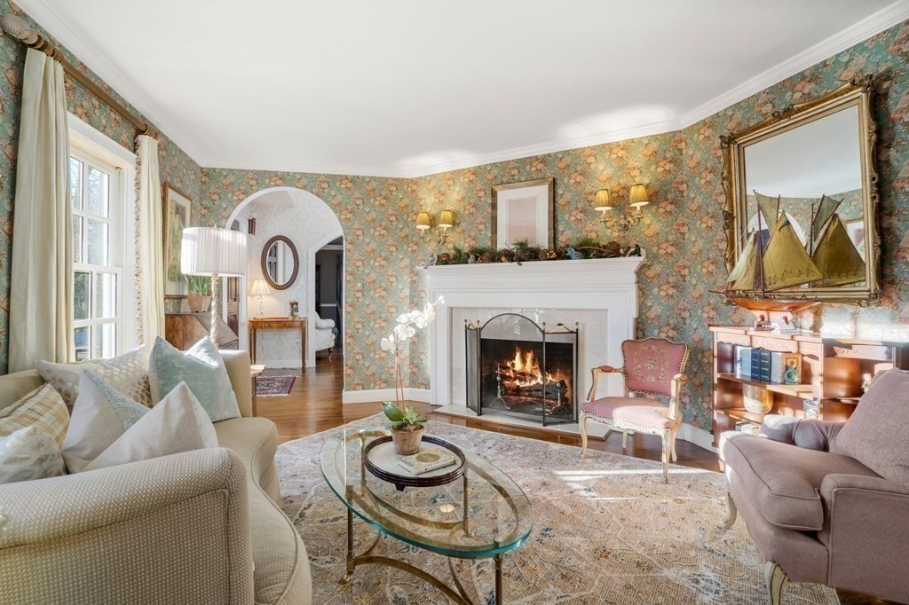 37 Boulder Road Wellesley, MA 02481 - Photo 7 of 42 a living room with furniture and a fireplace
