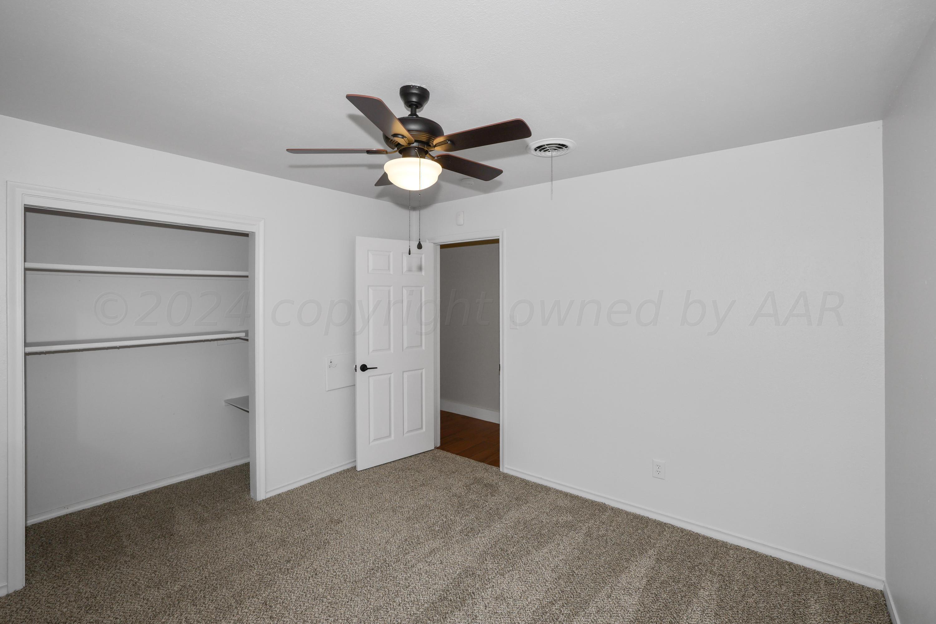 6308 Gainsborough Road Amarillo, TX 79106 - Photo 32 of 44 18-3rd Bedroom