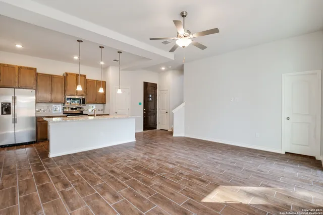 $1,450 | 139 San Salvador Avenue, Unit 103, San Antonio, TX 78210