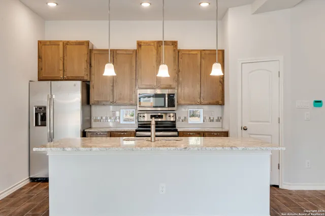 $1,450 | 139 San Salvador Avenue, Unit 103, San Antonio, TX 78210