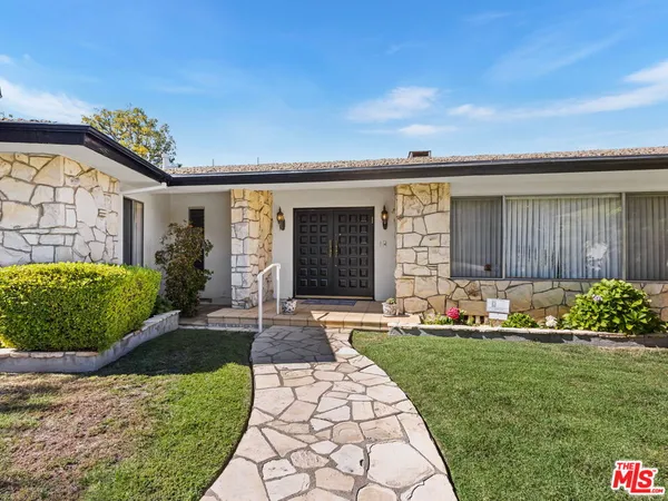 $4,500,000 | 1120 Maybrook Drive, Los Angeles, CA 90210