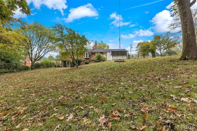 $330,000 | 2221 Muegge Road, St. Charles, MO 63303