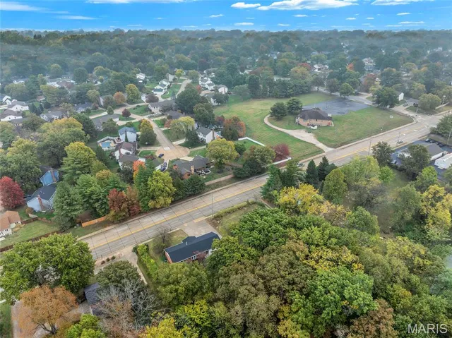 $330,000 | 2221 Muegge Road, St. Charles, MO 63303