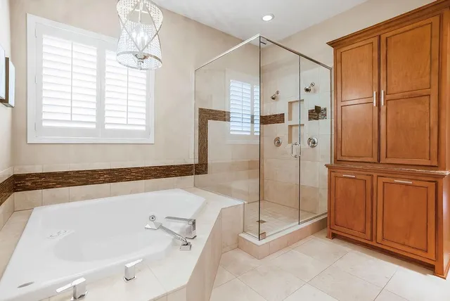 $684,900 | 1808 Northeast Parks Summit Blvd., Lee's Summit, MO 64064