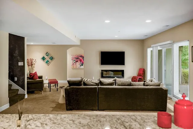 $684,900 | 1808 Northeast Parks Summit Blvd., Lee's Summit, MO 64064