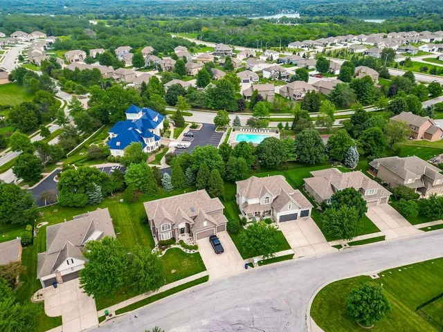 $684,900 | 1808 Northeast Parks Summit Blvd., Lee's Summit, MO 64064