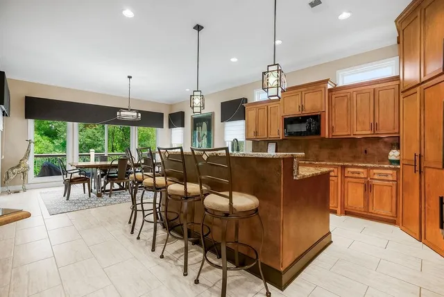 $684,900 | 1808 Northeast Parks Summit Blvd., Lee's Summit, MO 64064