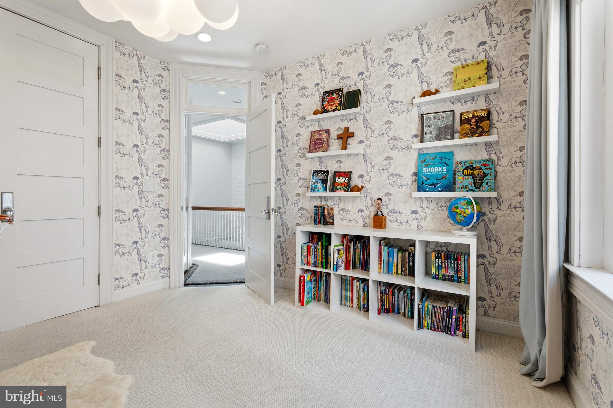 2121 R Street Northwest Washington, DC 20008 - Photo 30 of 47