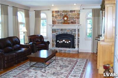 3575 Manor Road Bethlehem, PA 18020 - Photo 9 of 25 Gallery Image 9