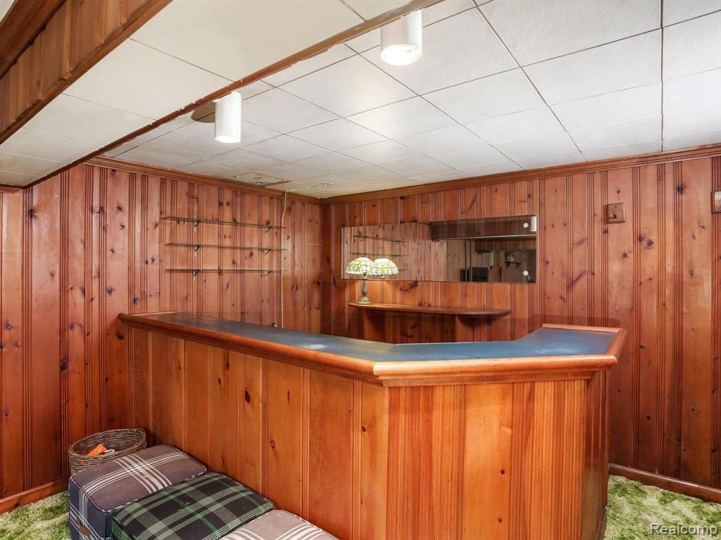 53 Vernier Road Grosse Pointe Shores, MI 48236 - Photo 16 of 25