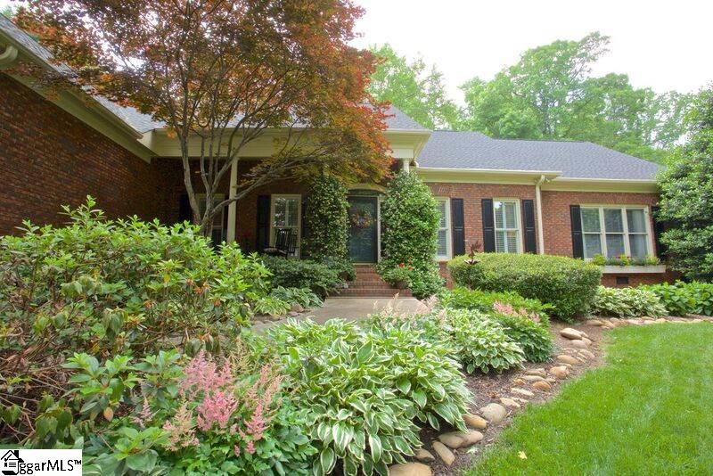 514 Spaulding Farm Road Greenville, SC 29615 - Photo 2 of 25 Gallery Image 2