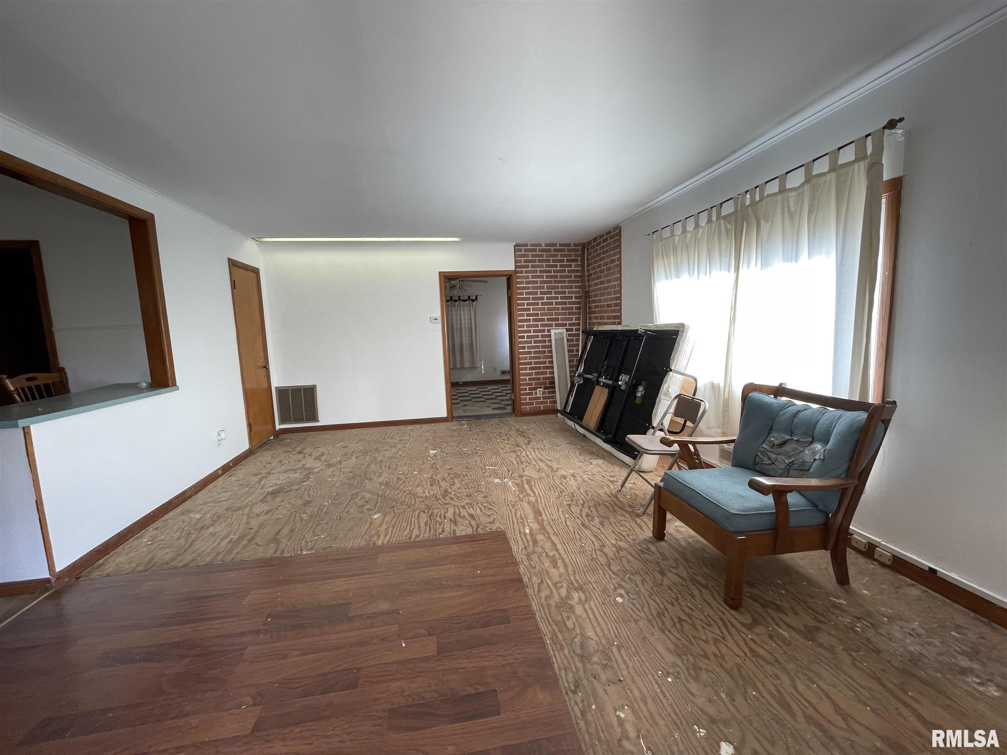 4600 Bachmann Drive Springfield, IL 62707 - Photo 4 of 15