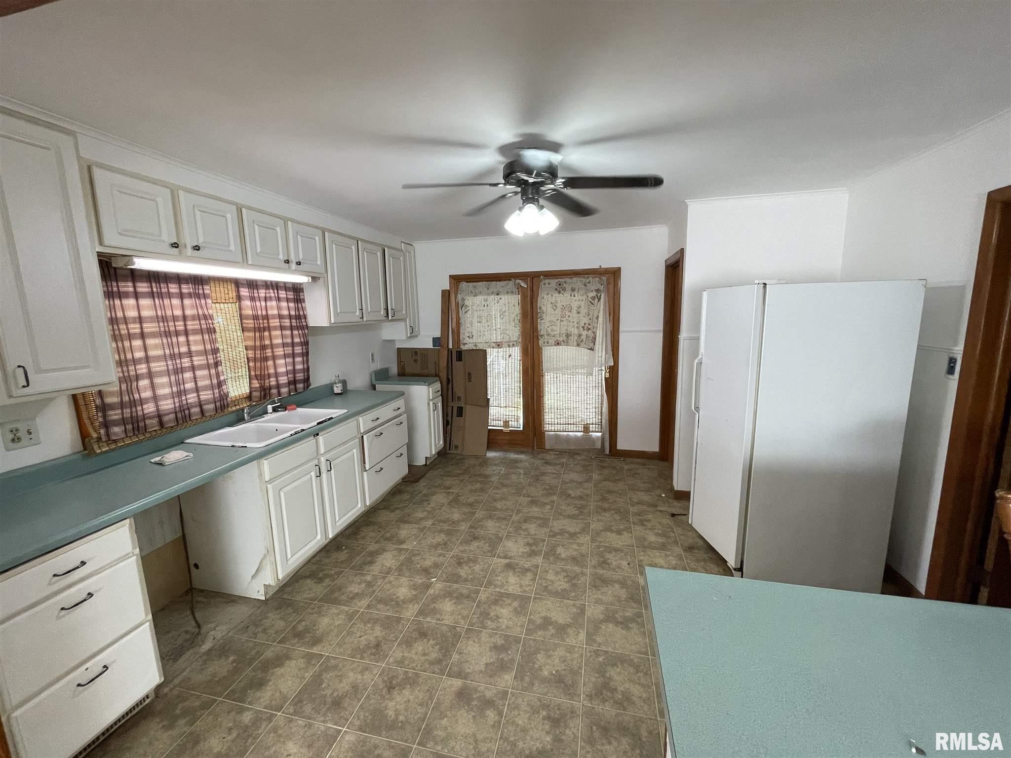 4600 Bachmann Drive Springfield, IL 62707 - Photo 6 of 15