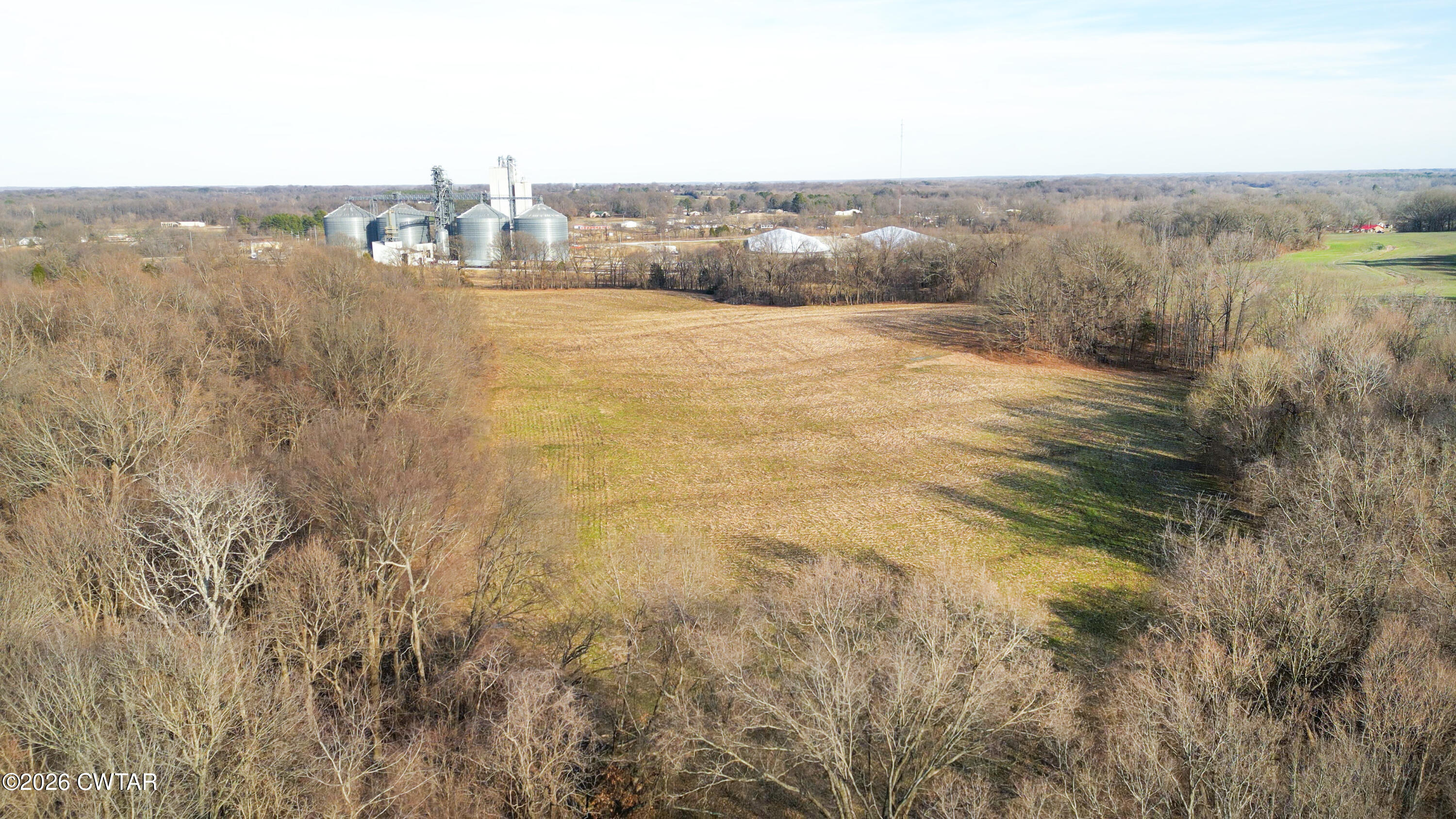 43 Esquire Hunt Road Humboldt, TN 38343 - Photo 6 of 17 a view of a lake view with houses in the background
