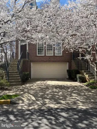 $4,300 | 2792 Thaxton Lane, Oakton, VA 22124