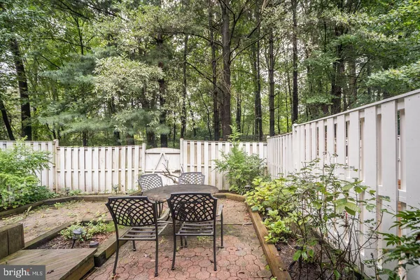 $4,300 | 2792 Thaxton Lane, Oakton, VA 22124