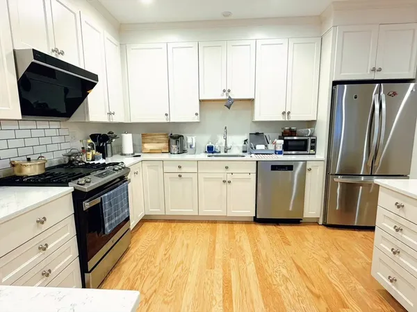 $3,000 | 16 Taylor Drive, Unit 1010, Reading, MA 01867