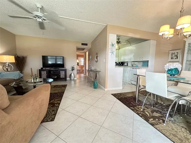 $119,900 | 1076 Newport South, Unit 1076, Deerfield Beach, FL 33442