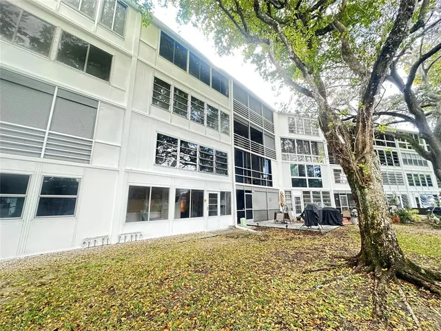 $119,900 | 1076 Newport South, Unit 1076, Deerfield Beach, FL 33442