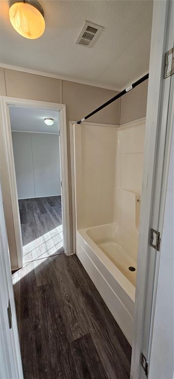 960 Still Road, Unit 1 Pierson, FL 32180 - Photo 38 of 67 a bathroom with a shower and a toilet