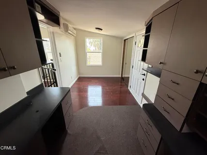 $2,900 | 239 1/2 North Mayflower Avenue, Monrovia, CA 91016