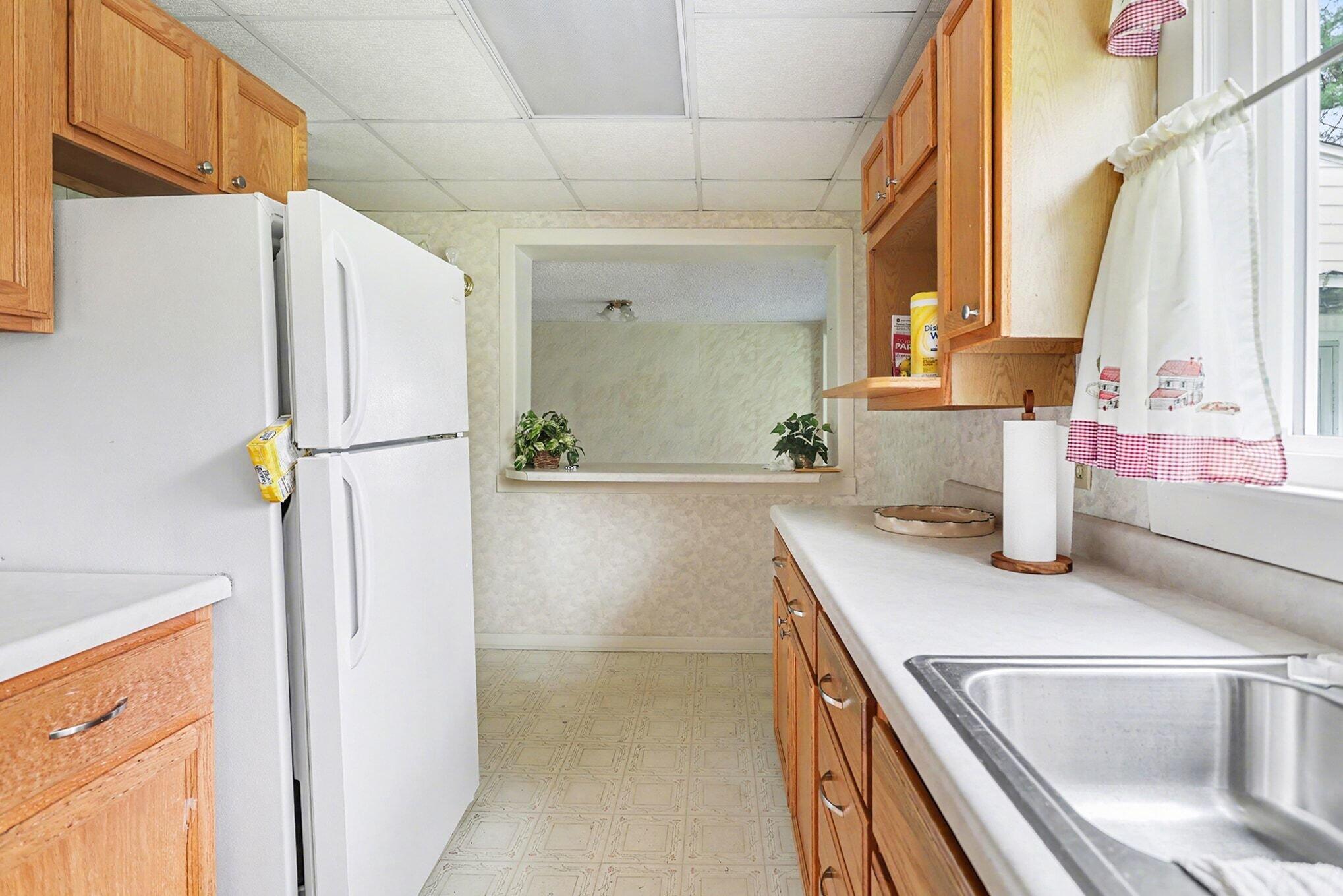 4922 West Paradise Road Battle Creek, MI 49015 - Photo 5 of 20 005_file_2790