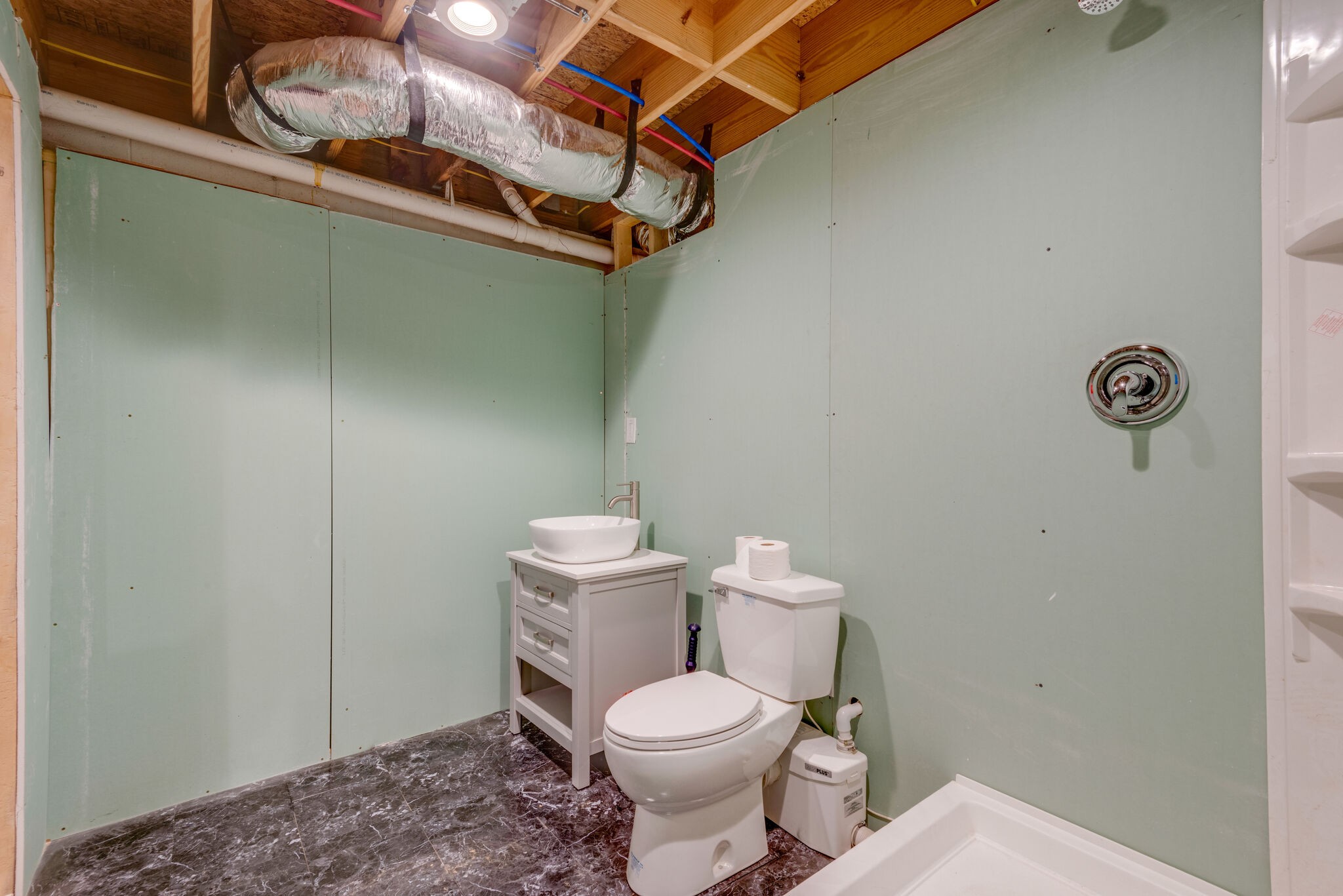 732 Salmon Branch Road Erin, TN 37061 - Photo 34 of 39 Gallery Image 34