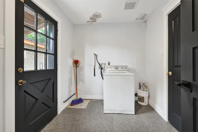 a view of outdoor space yard and patio