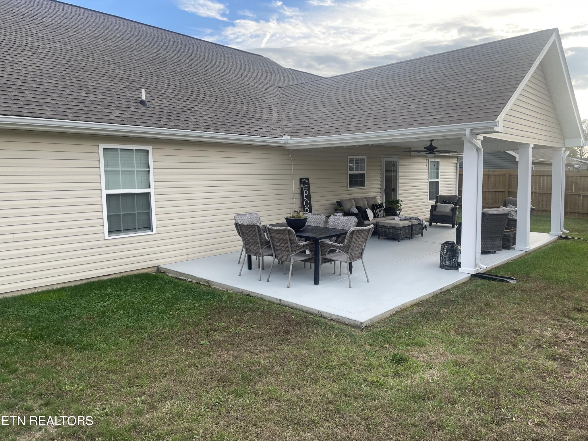 719 Hunter Crest Road Maryville, TN 37803 - Photo 3 of 28 Gallery Image 3