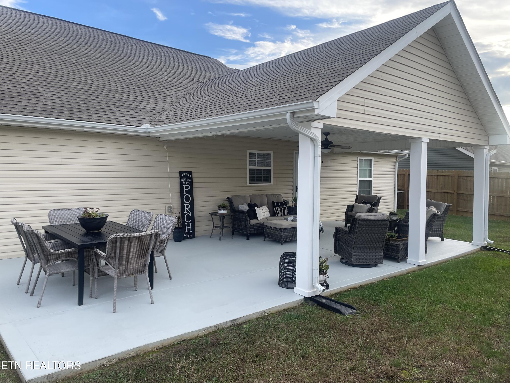 719 Hunter Crest Road Maryville, TN 37803 - Photo 4 of 28 Gallery Image 4
