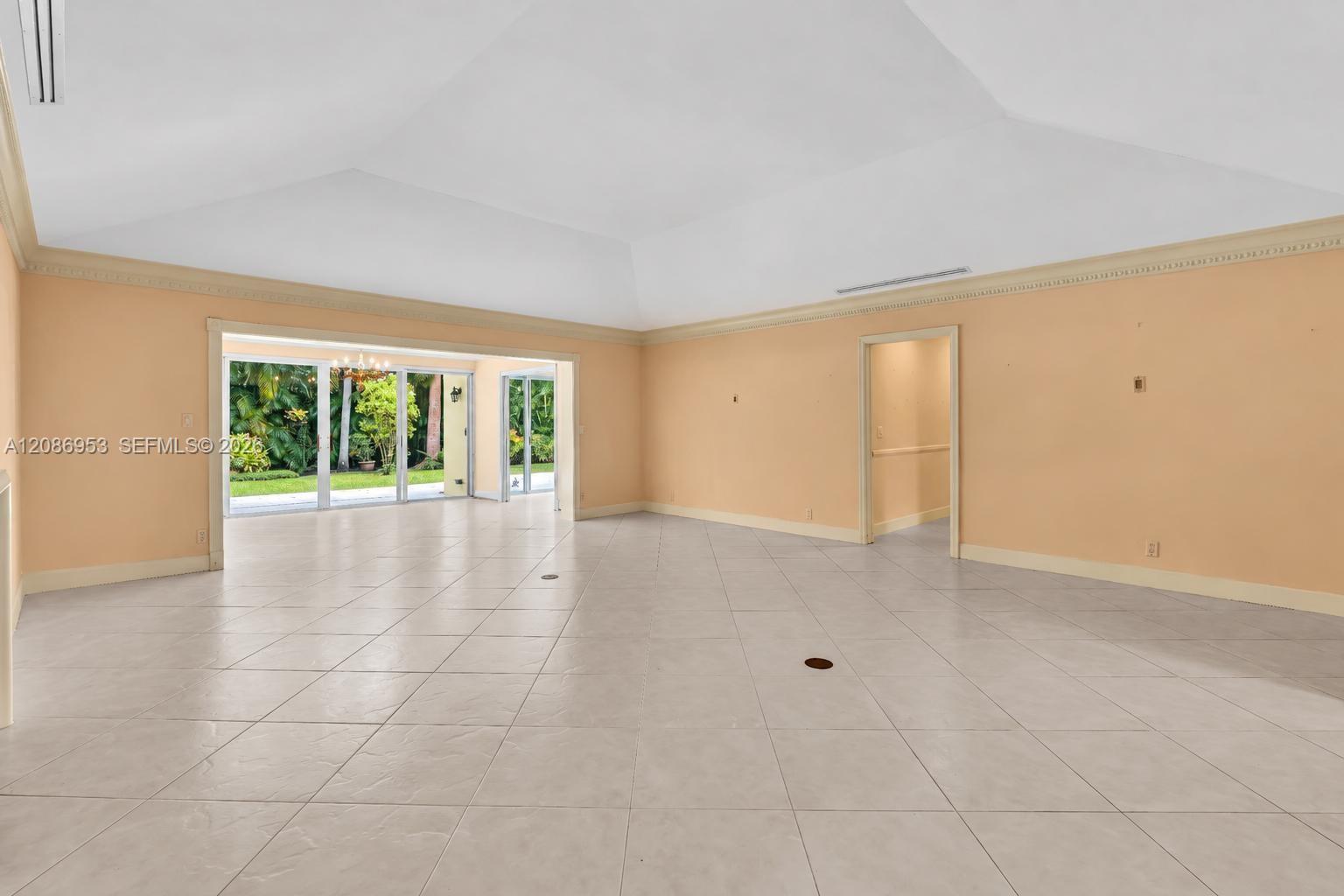265 Fairview Road Palm Beach, FL 33480 - Photo 13 of 37 Gallery Image 13