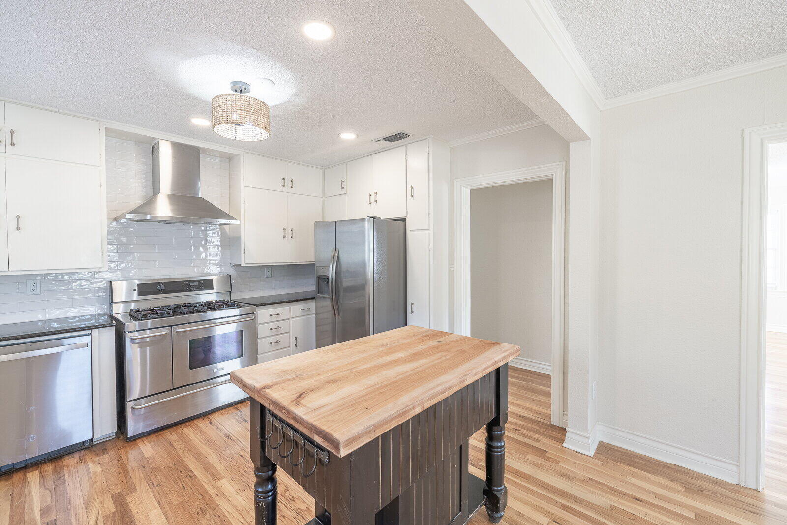 2810 24th Street Lubbock, TX 79410 - Photo 13 of 47 large (11)