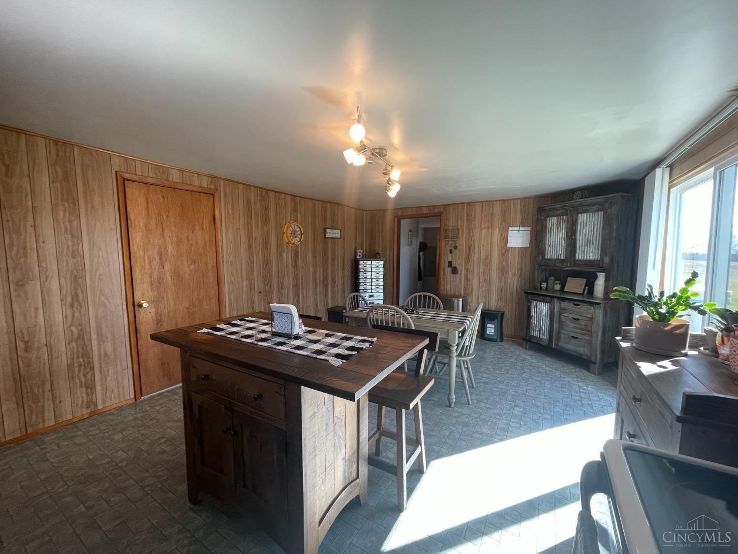 9859 Francis Road Winchester, OH 45697 - Photo 8 of 35 Gallery Image 8